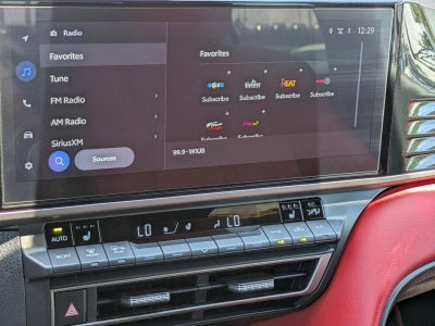 2025 Toyota Camry XSE (Natl)
