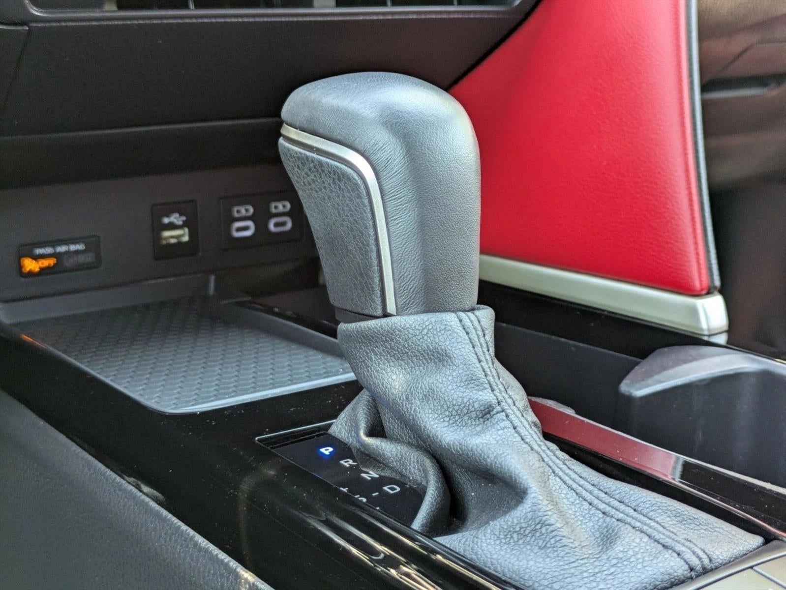 2025 Toyota Camry XSE (Natl)