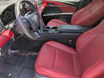 2025 Toyota Camry XSE (Natl)