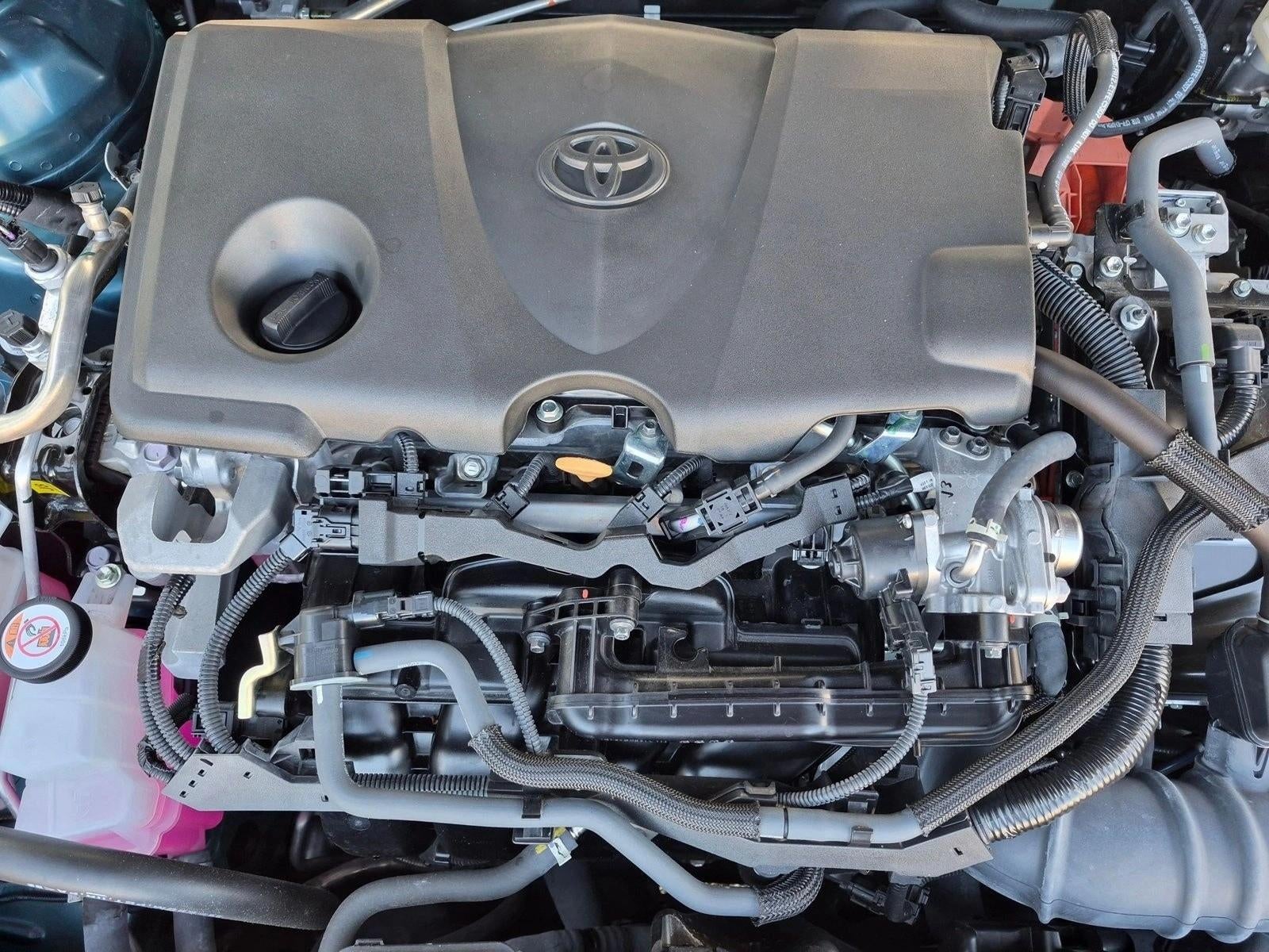2025 Toyota Camry LE (SE)