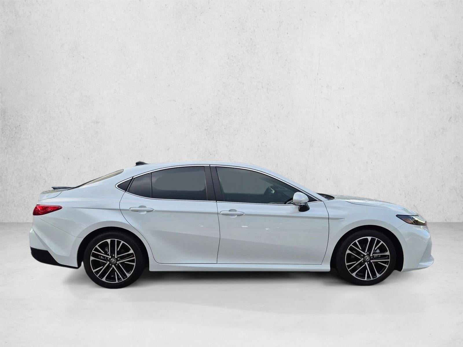 2025 Toyota Camry XLE (Natl)