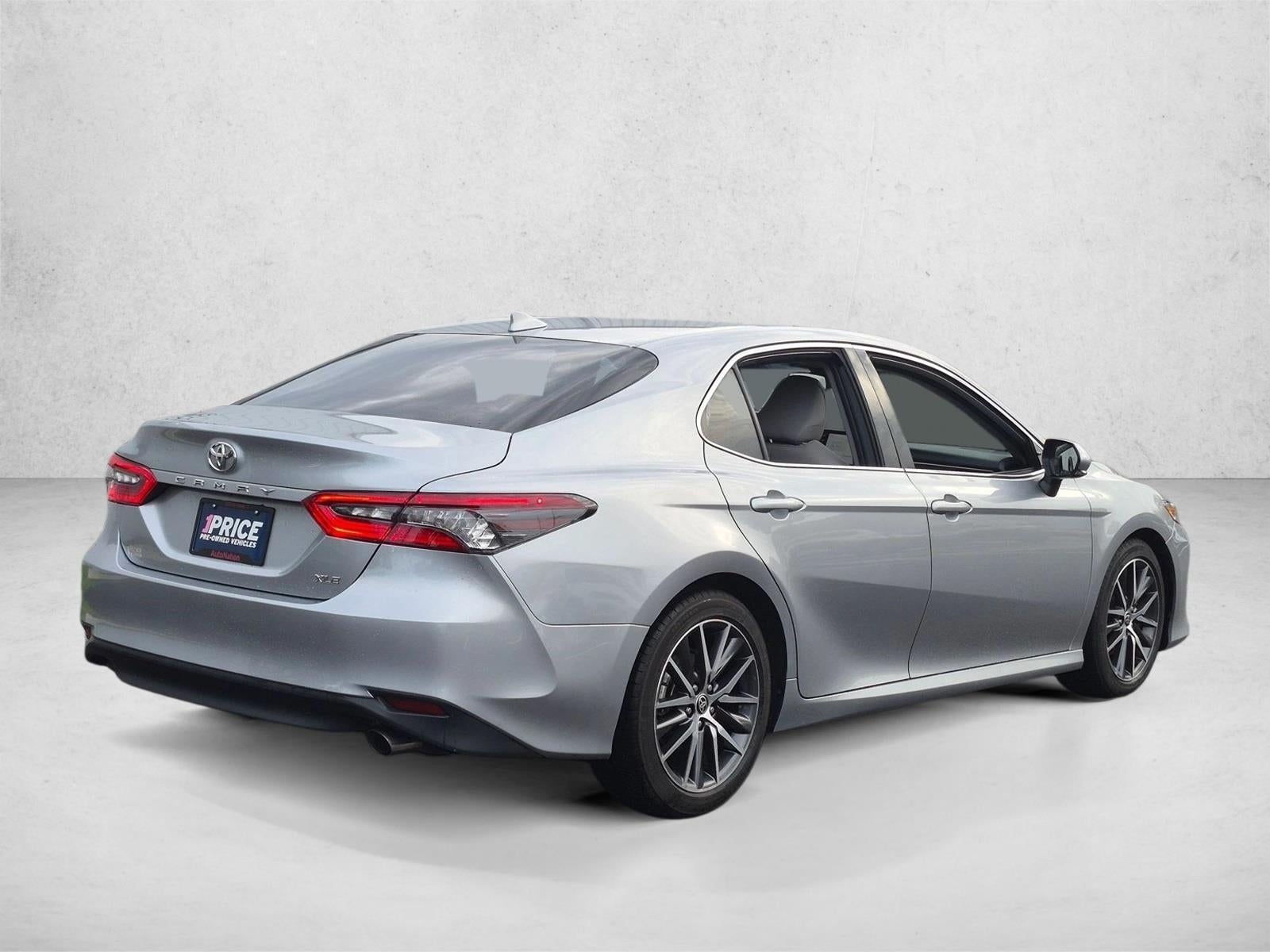 2021 Toyota Camry XLE Auto (SE)