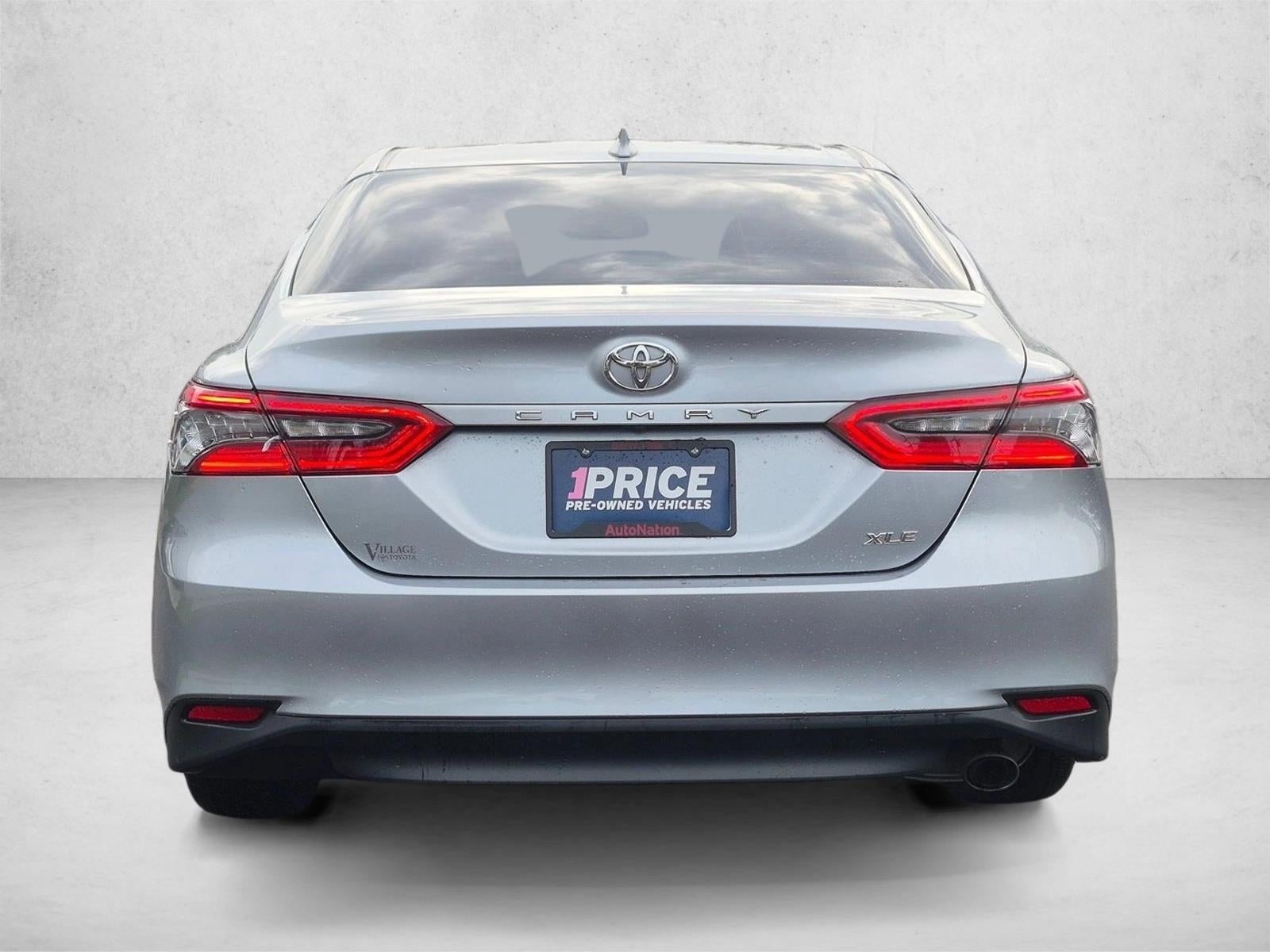 2021 Toyota Camry XLE Auto (SE)
