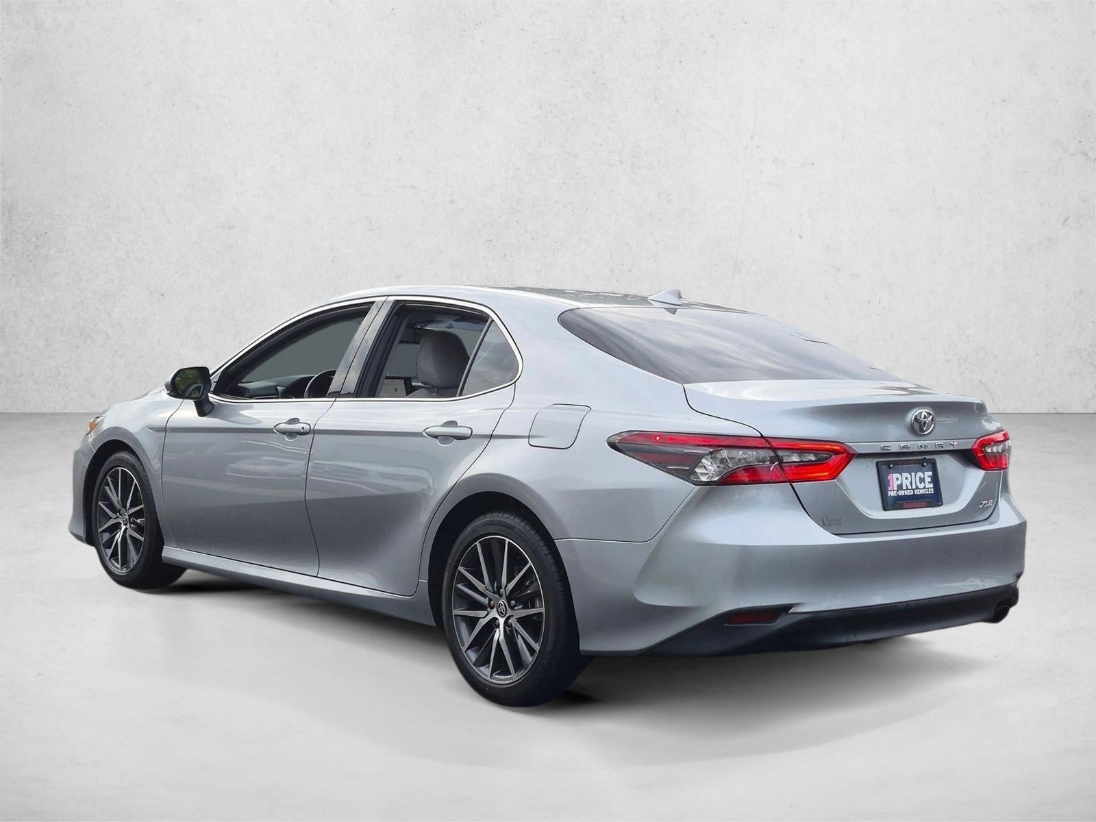2021 Toyota Camry XLE Auto (SE)