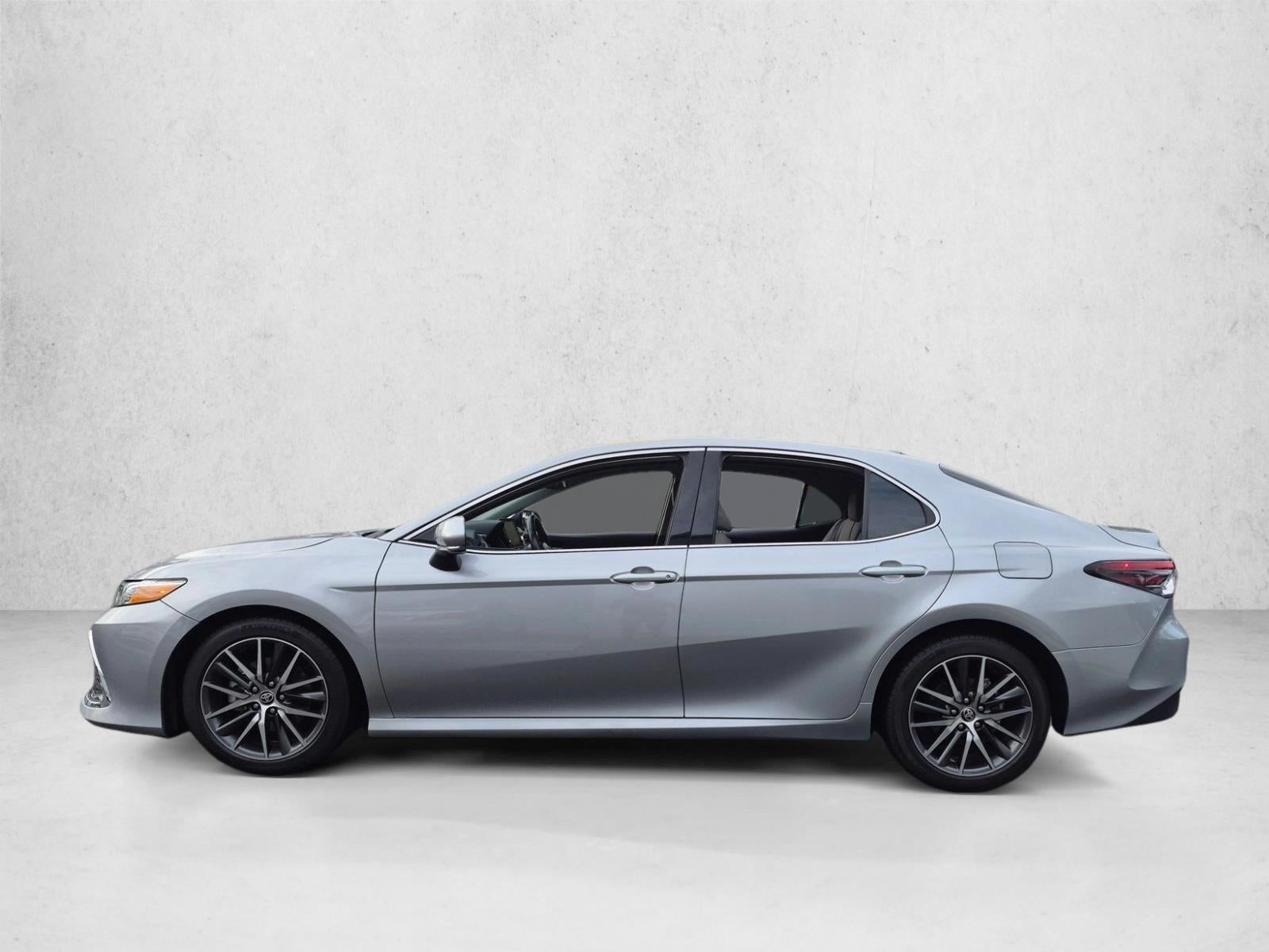 2021 Toyota Camry XLE Auto (SE)