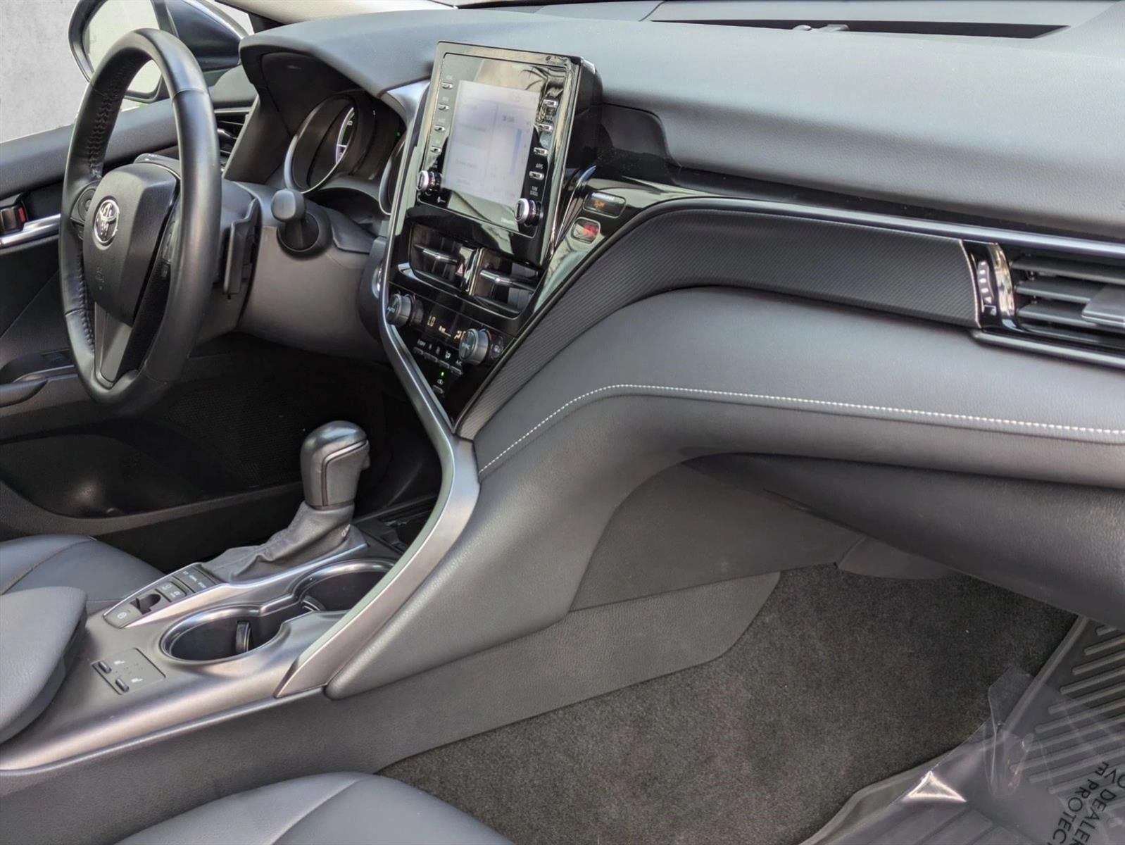 2024 Toyota Camry Hybrid SE CVT (Natl)