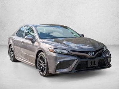 2024 Toyota Camry Hybrid SE CVT (Natl)
