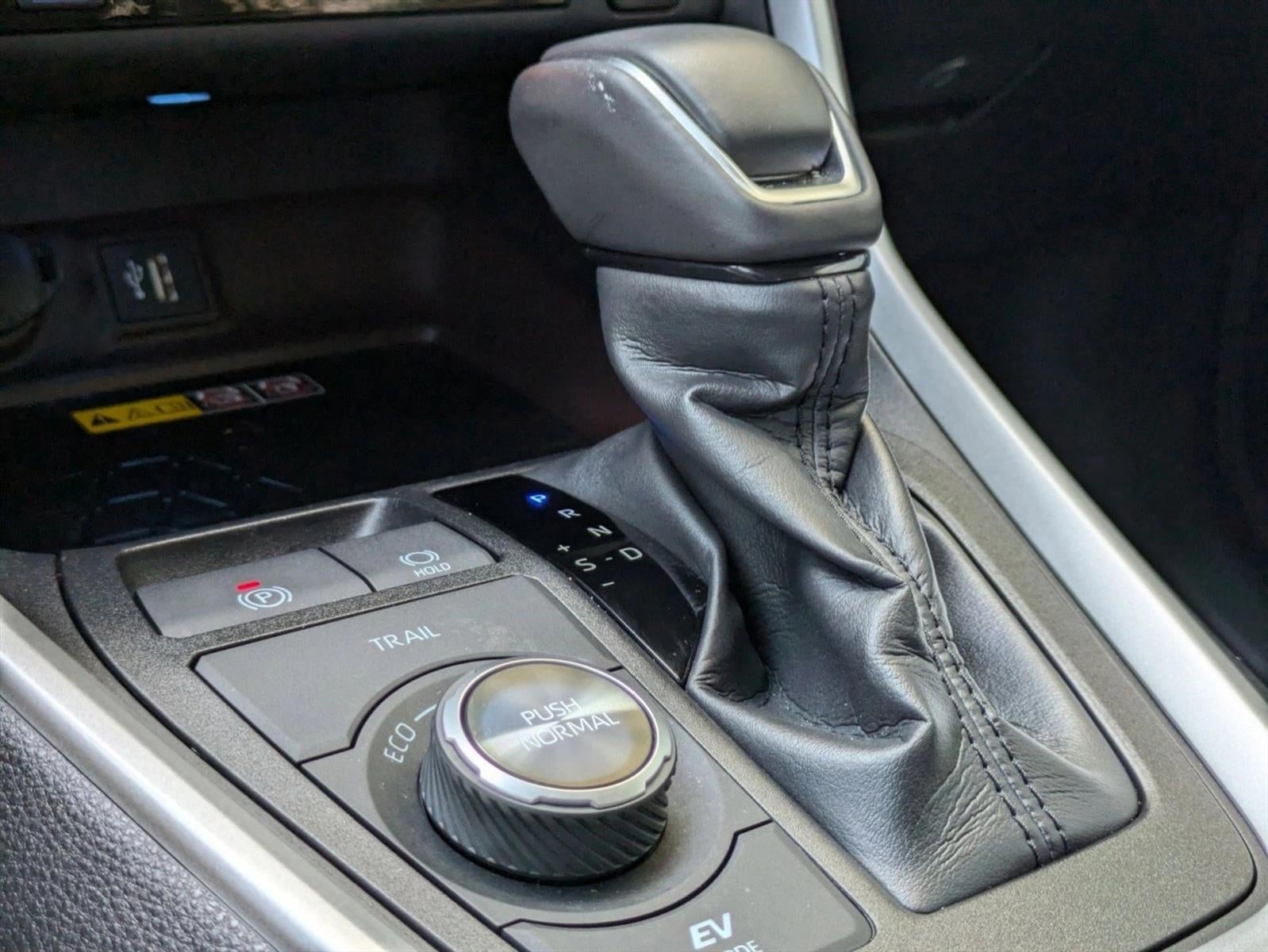 2024 Toyota RAV4 Hybrid Limited AWD (Natl)