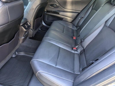 2023 Lexus ES 300h F SPORT Handling FWD