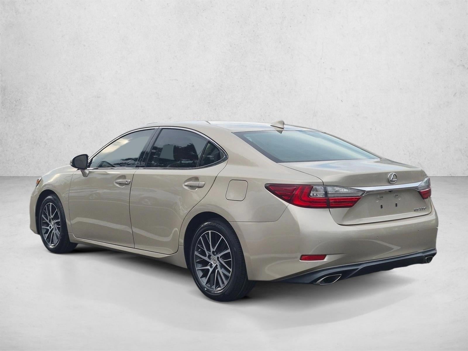 2016 Lexus ES 350 4dr Sdn