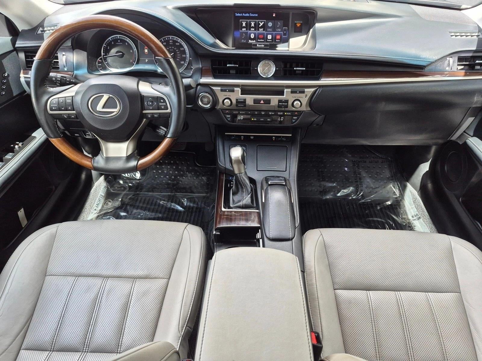 2016 Lexus ES 350 4dr Sdn