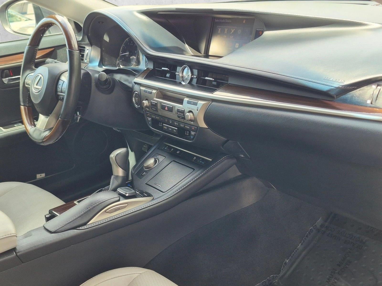 2016 Lexus ES 350 4dr Sdn
