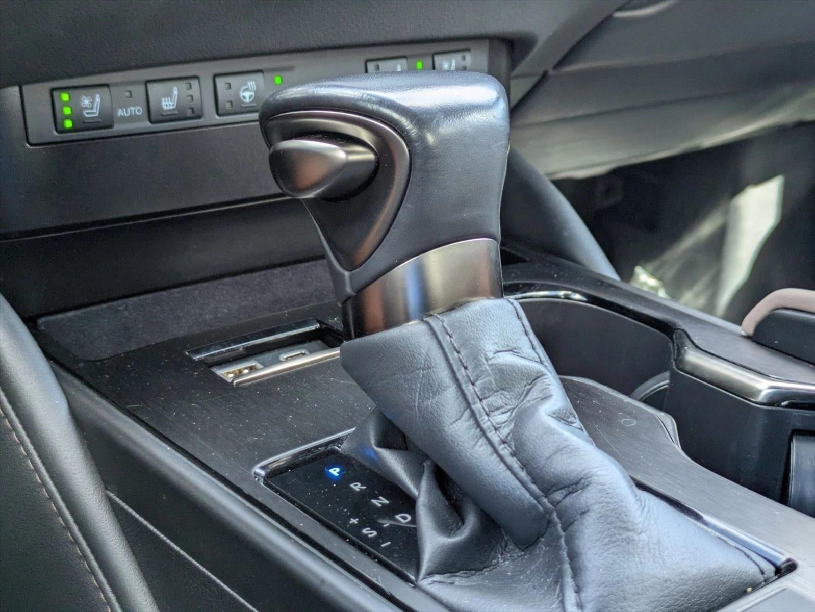 2024 Lexus ES 250 AWD