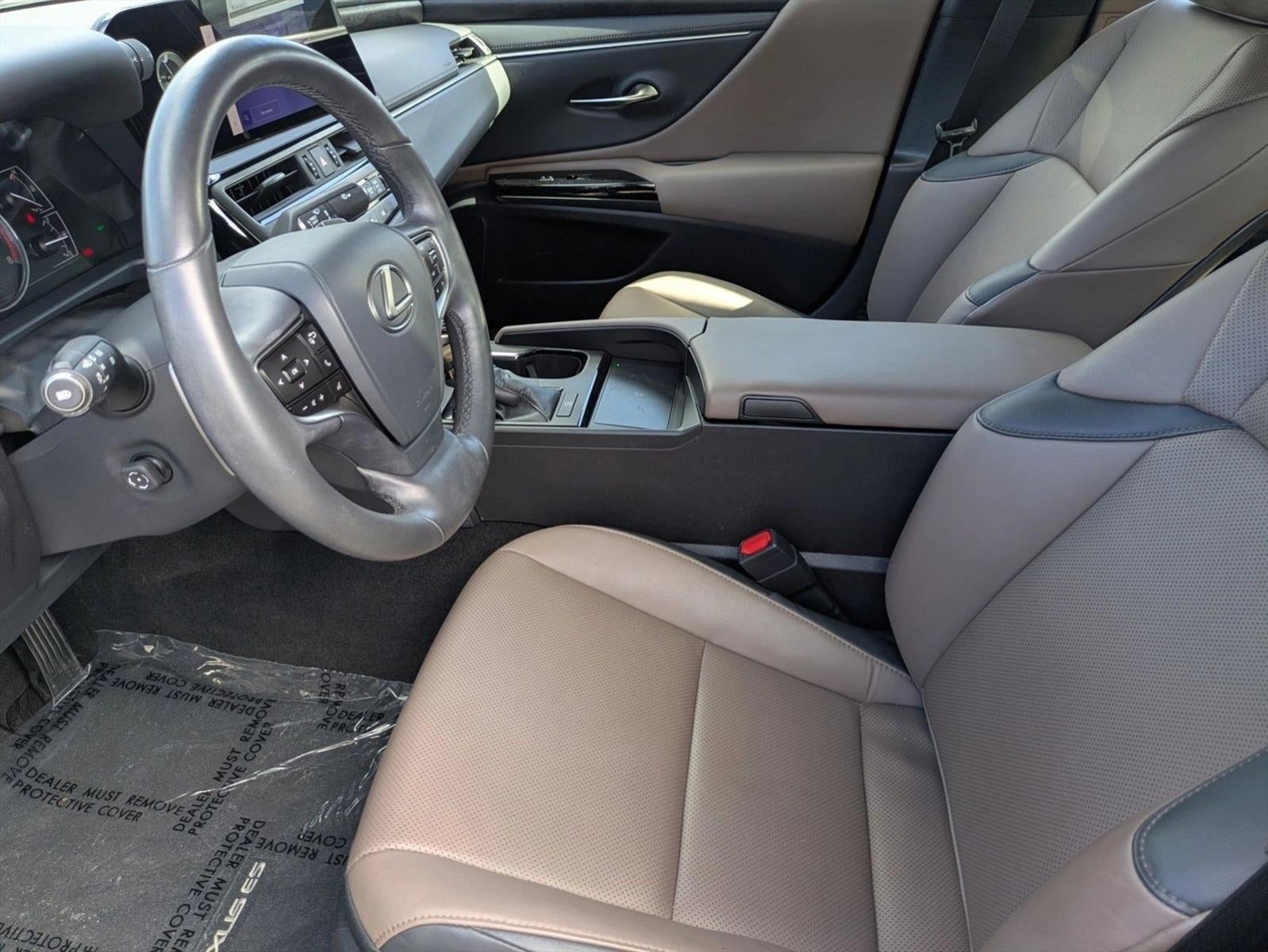 2024 Lexus ES 250 AWD