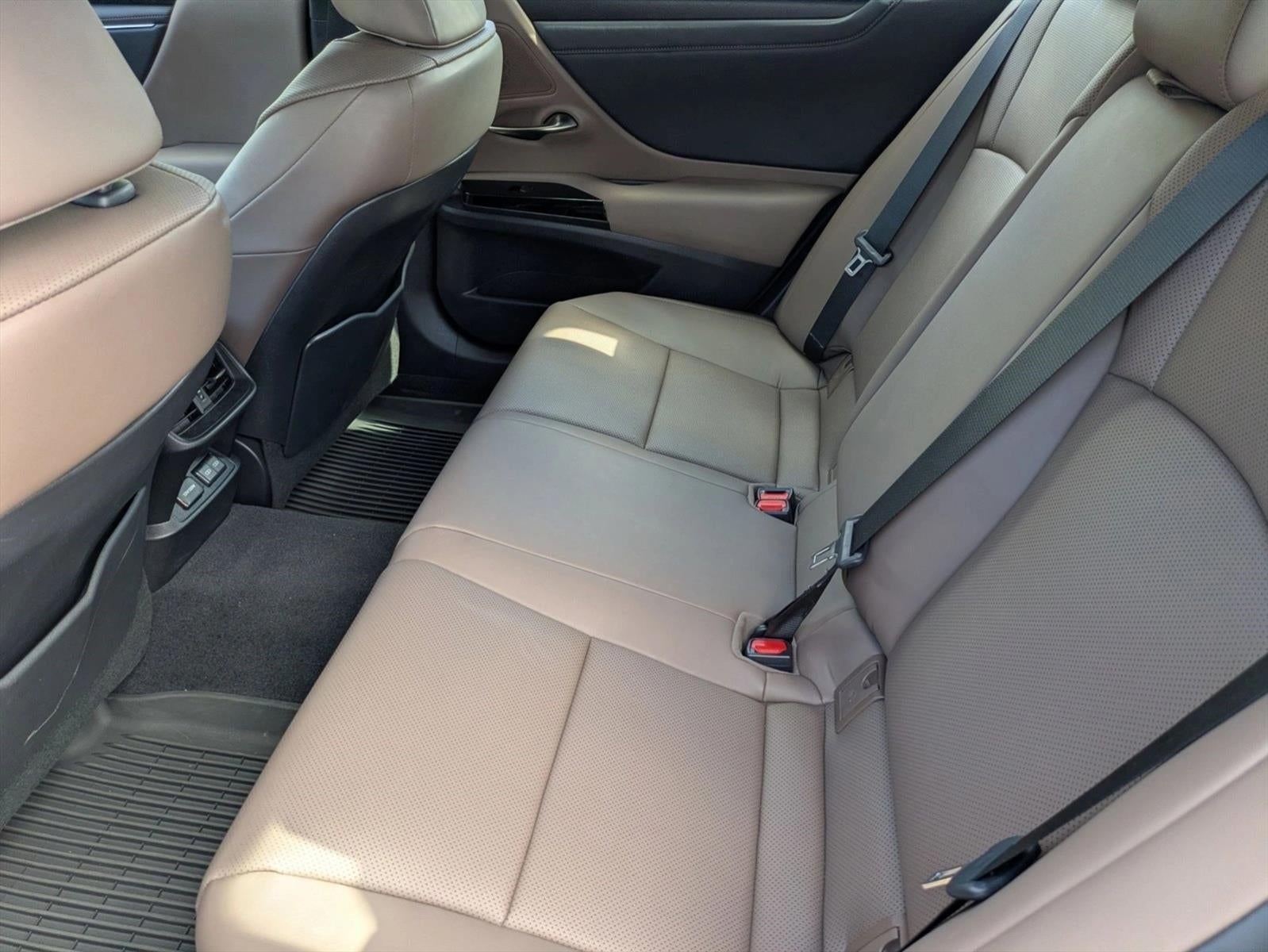 2024 Lexus ES 250 AWD
