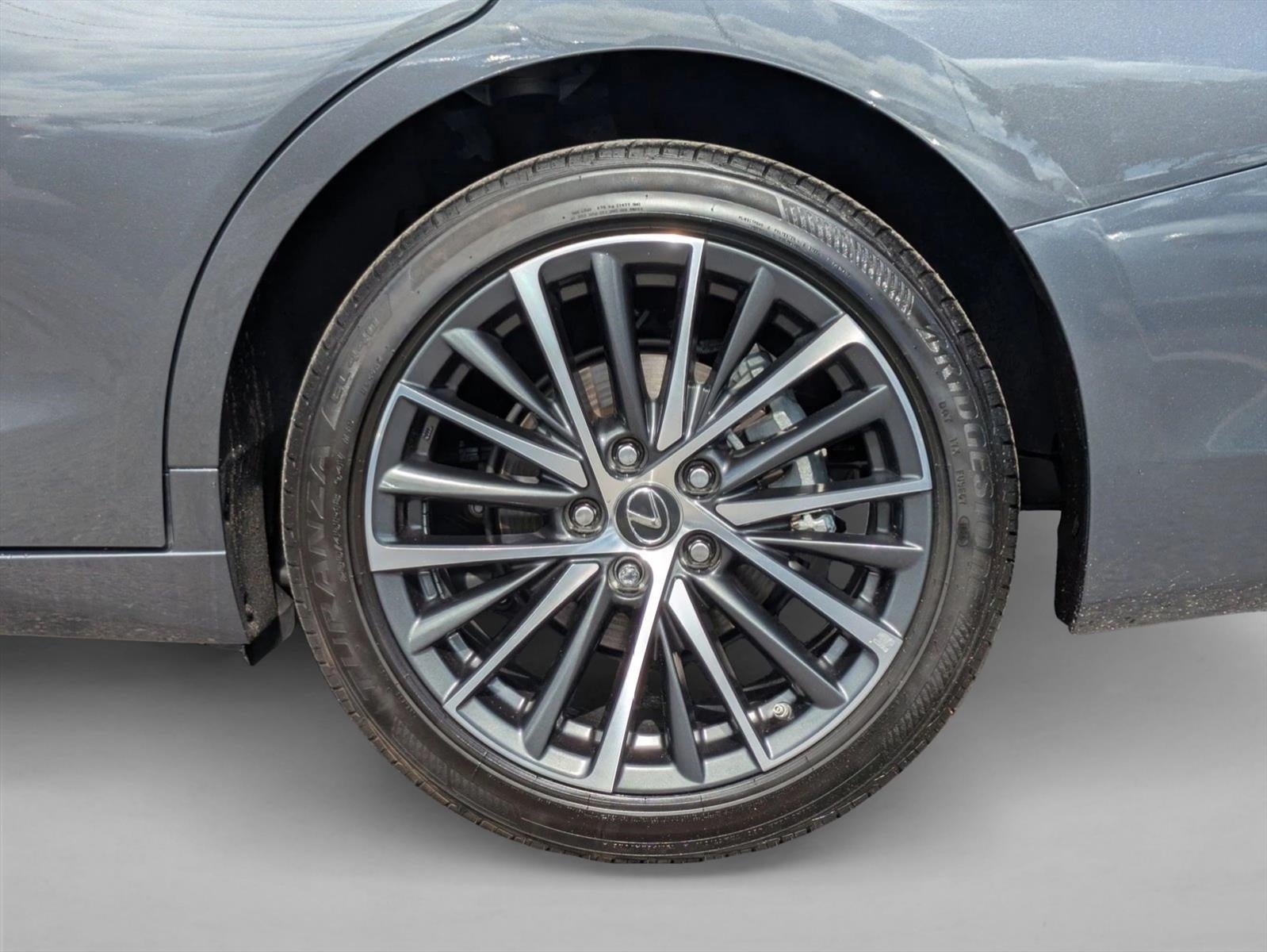2024 Lexus ES 250 AWD