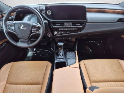 2022 Lexus ES 300h FWD