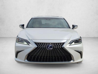 2022 Lexus ES 300h FWD