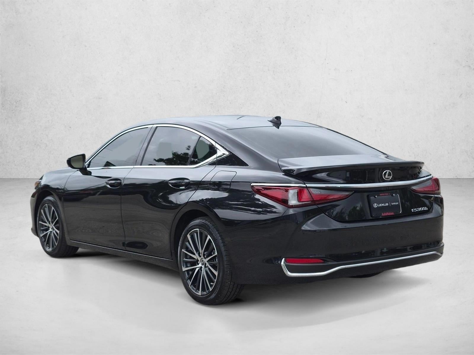 2024 Lexus ES 300h FWD