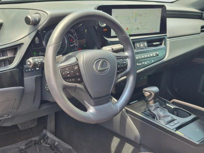 2025 Lexus ES 300h FWD