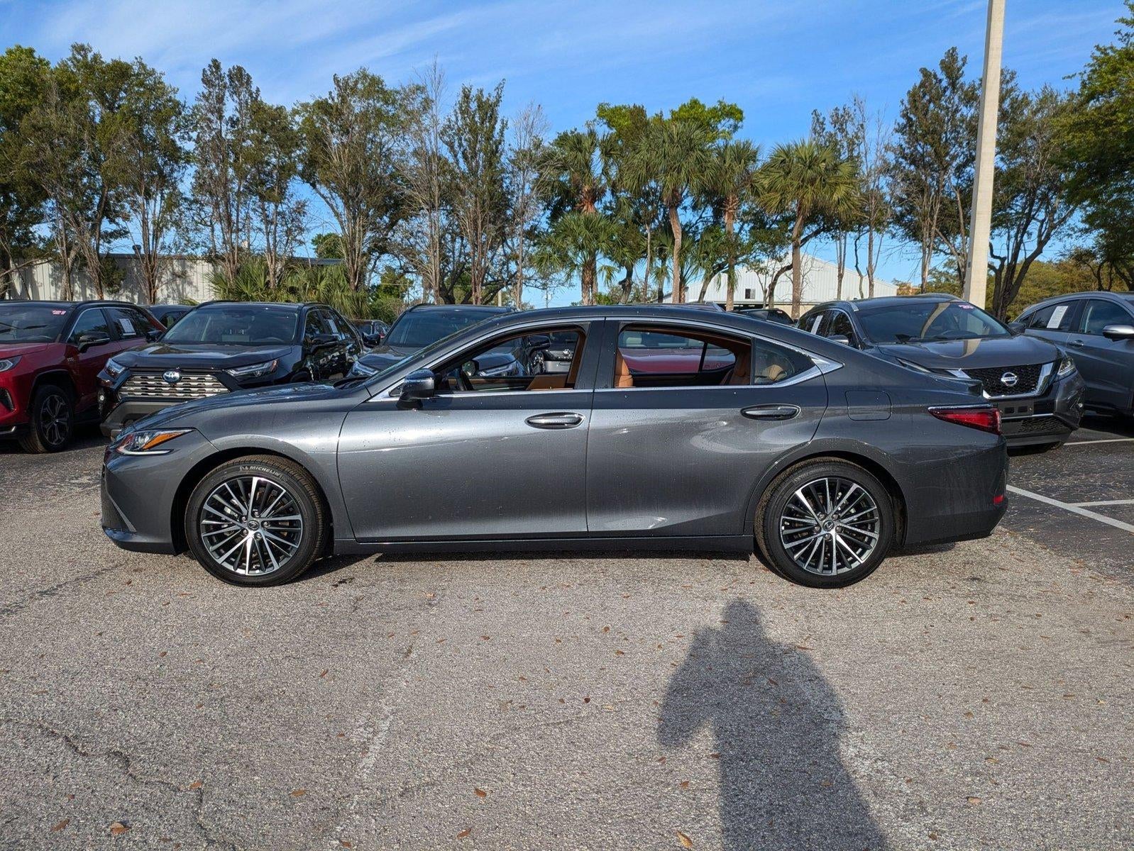 2025 Lexus ES 350 FWD