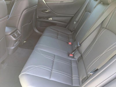 2025 Lexus ES 300h Luxury FWD