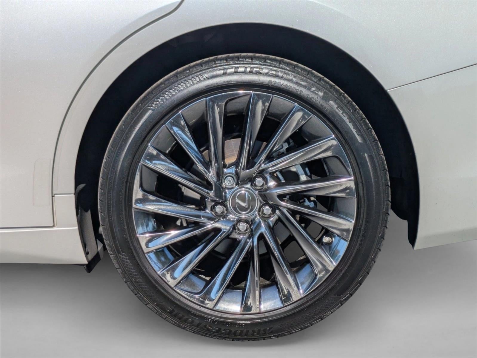 2025 Lexus ES 300h Luxury FWD