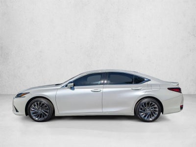 2025 Lexus ES 300h Luxury FWD