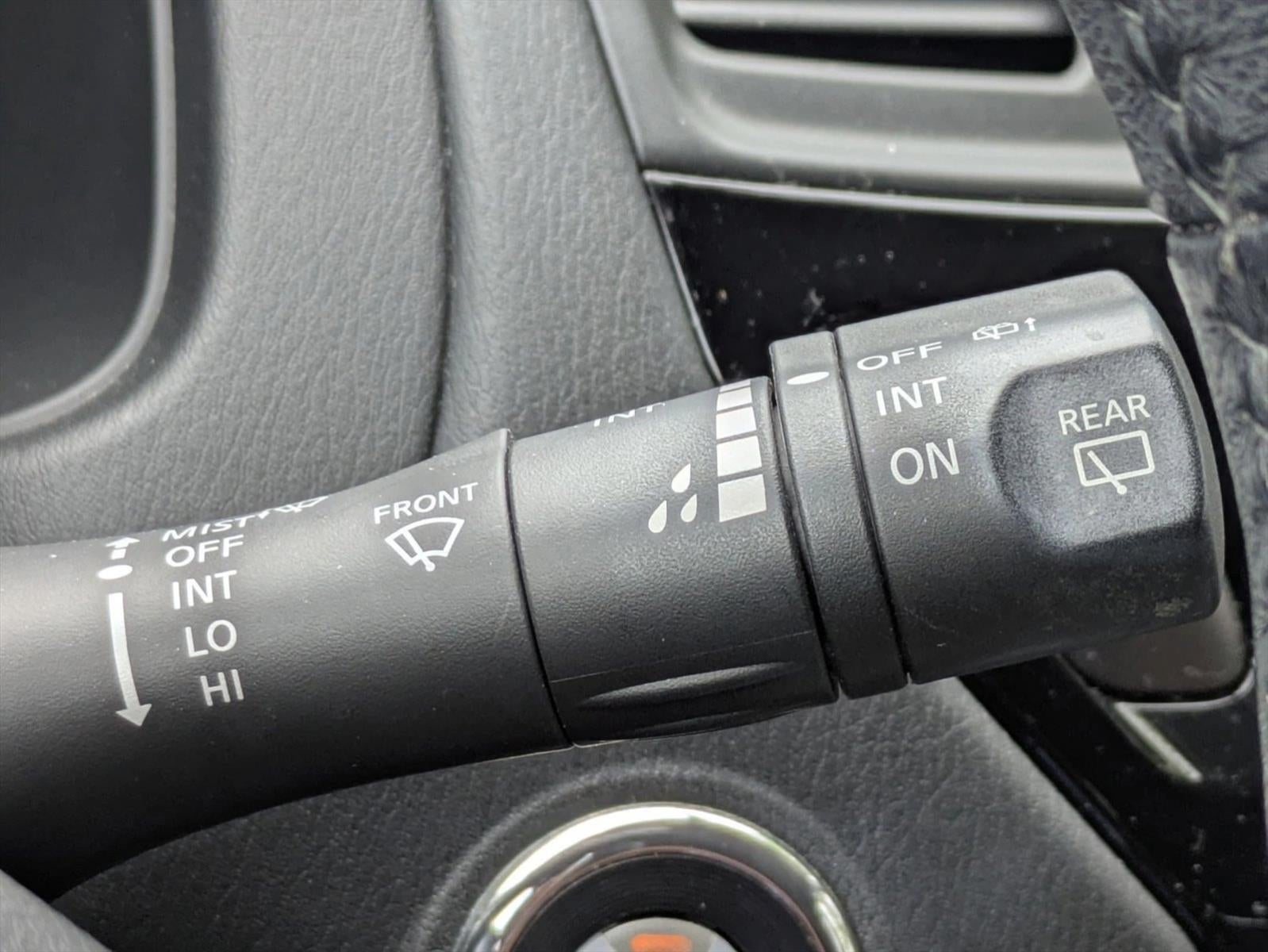2019 Nissan Pathfinder FWD SV