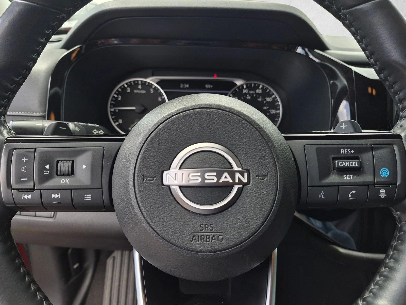 2022 Nissan Pathfinder SL 2WD