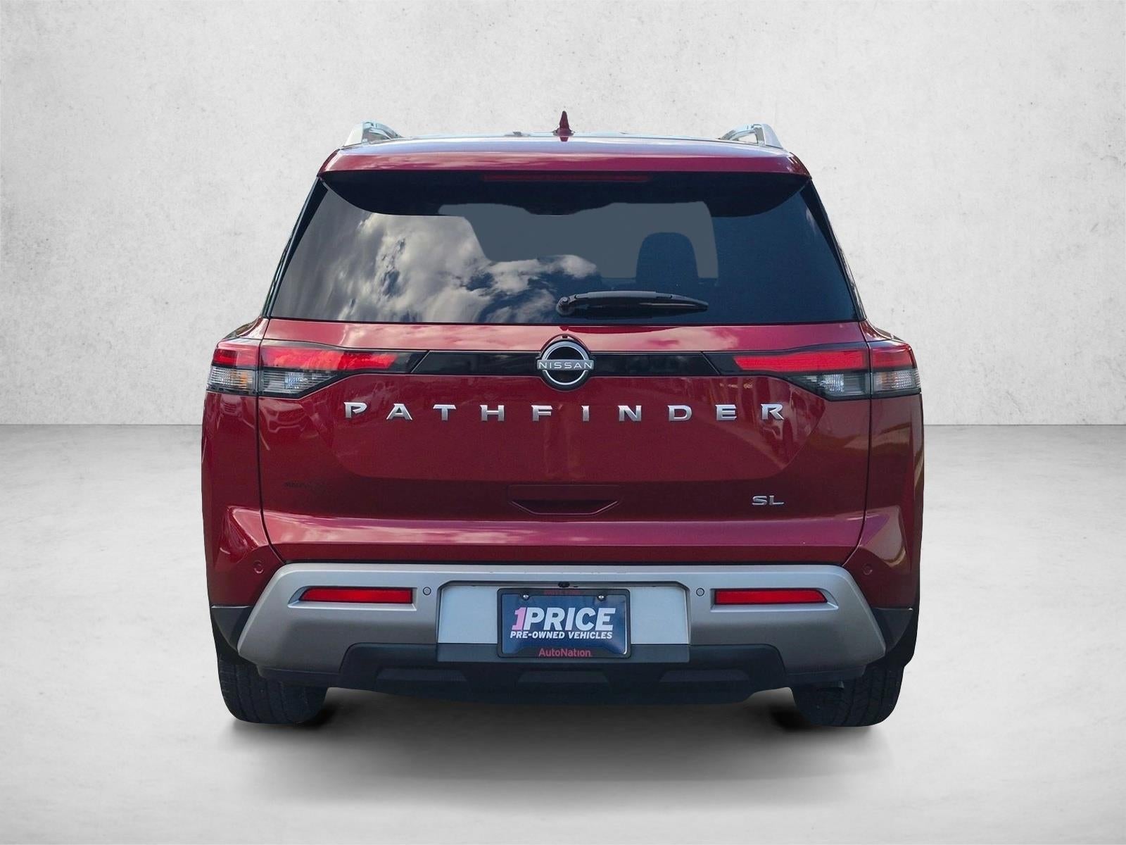 2022 Nissan Pathfinder SL 2WD