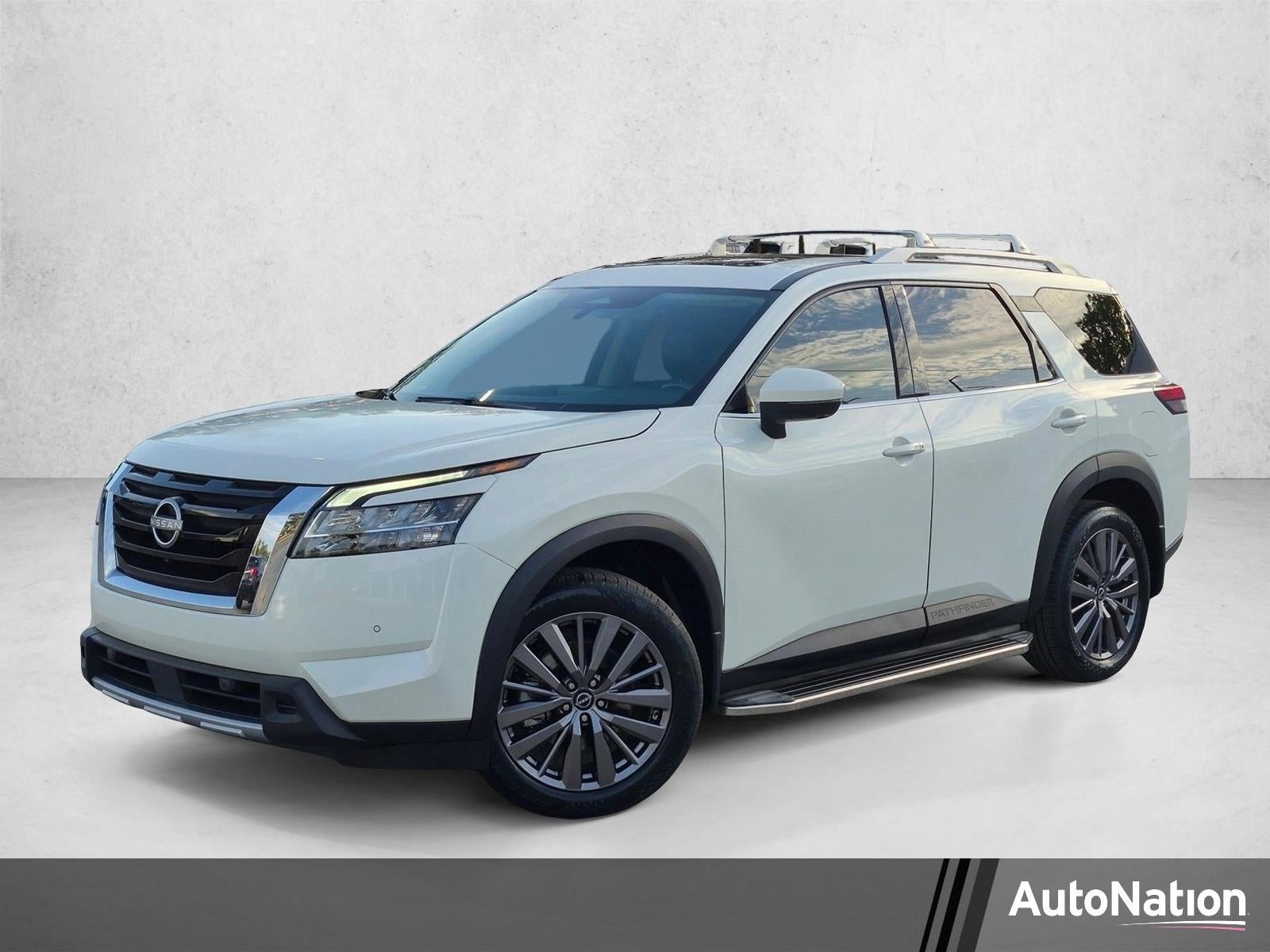 2023 Nissan Pathfinder SL 2WD