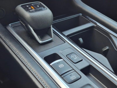 2023 Nissan Pathfinder SL 2WD