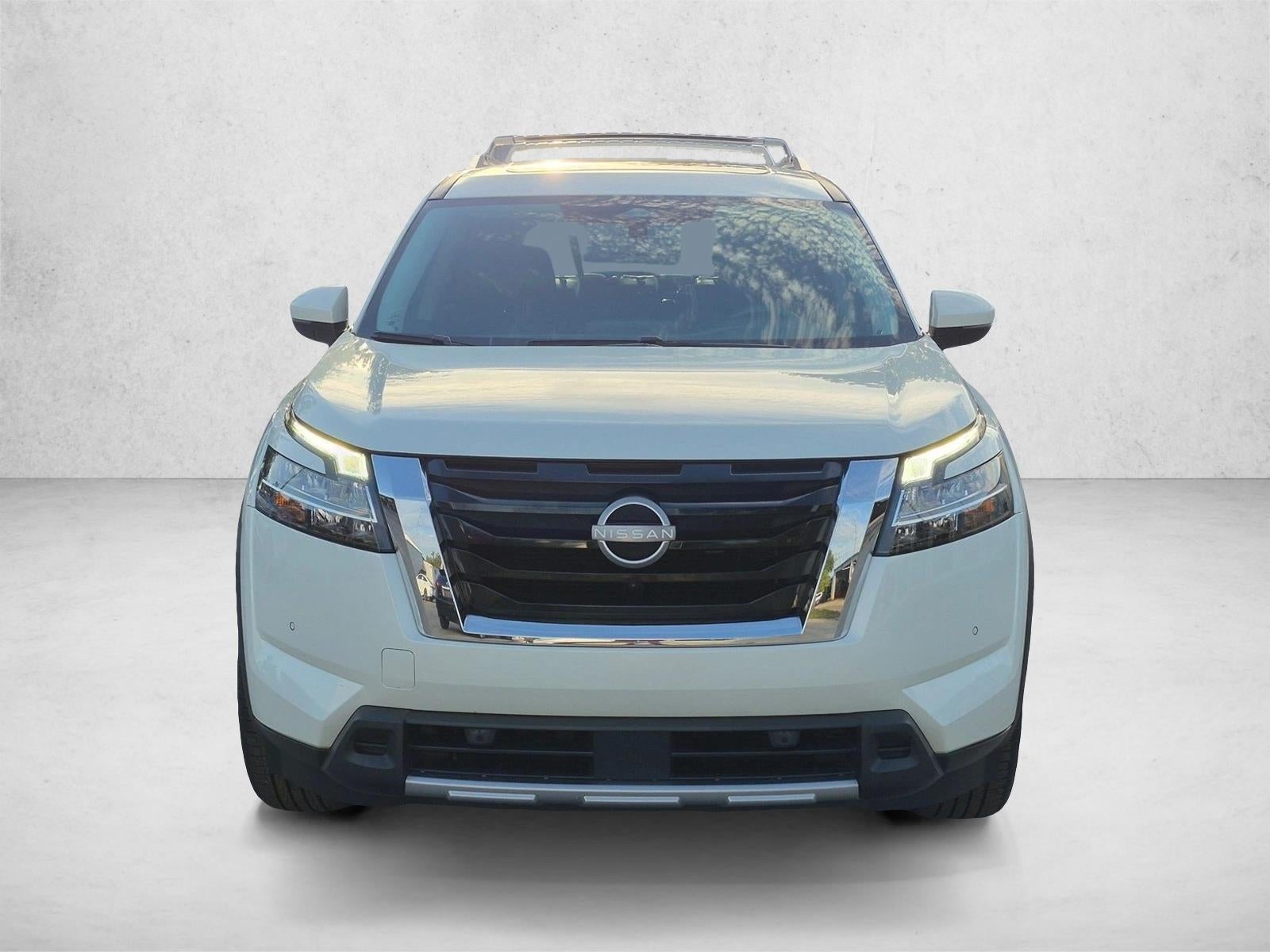 2023 Nissan Pathfinder SL 2WD