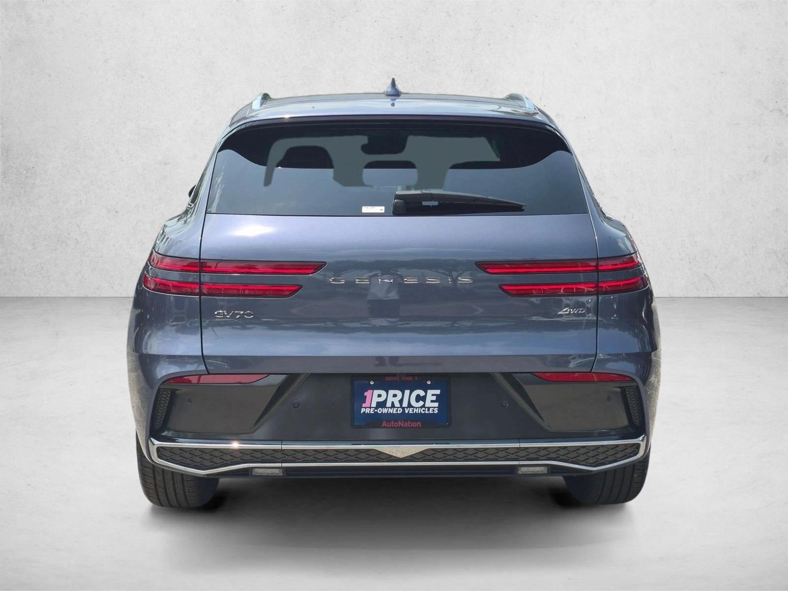 2026 Genesis GV70 2.5T AWD