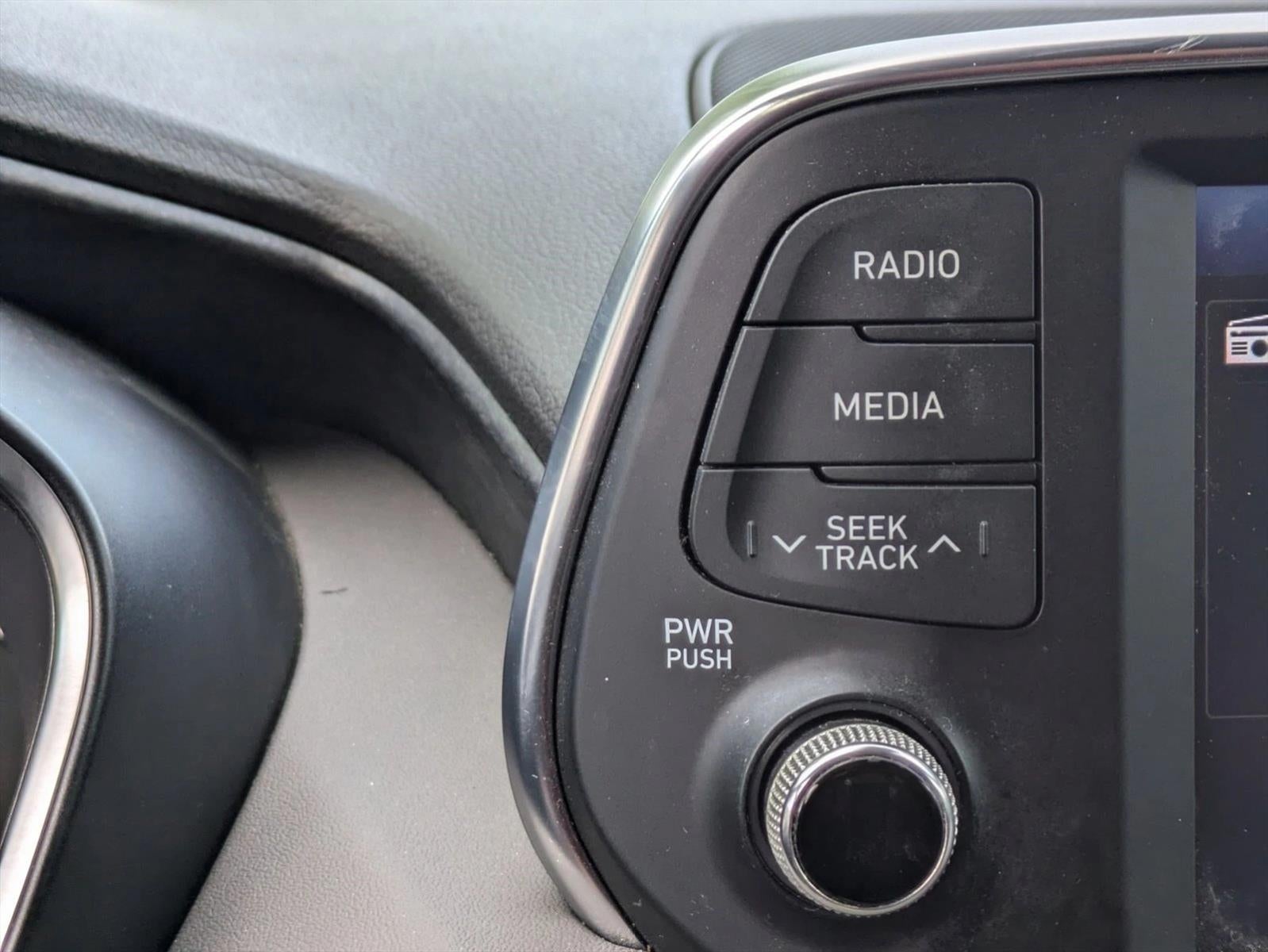 2019 Hyundai SANTA FE SE 2.4L Auto FWD