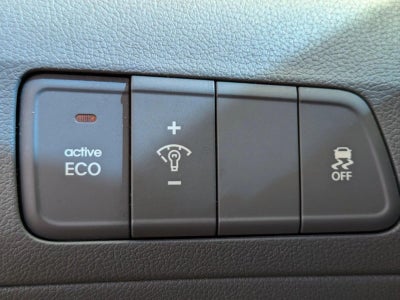 2016 Hyundai ELANTRA 4dr Sdn Auto SE