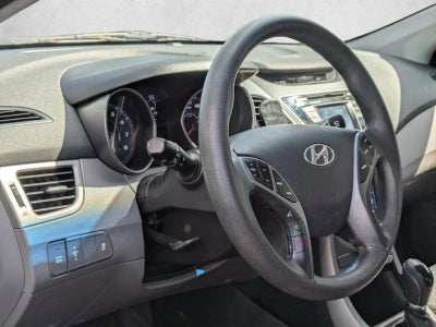 2016 Hyundai ELANTRA 4dr Sdn Auto SE