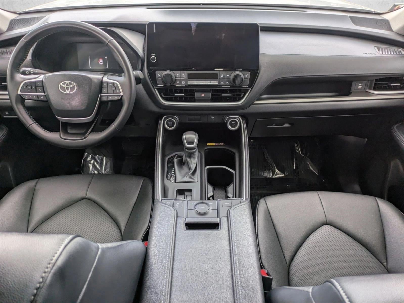 2024 Toyota Grand Highlander XLE FWD (Natl)