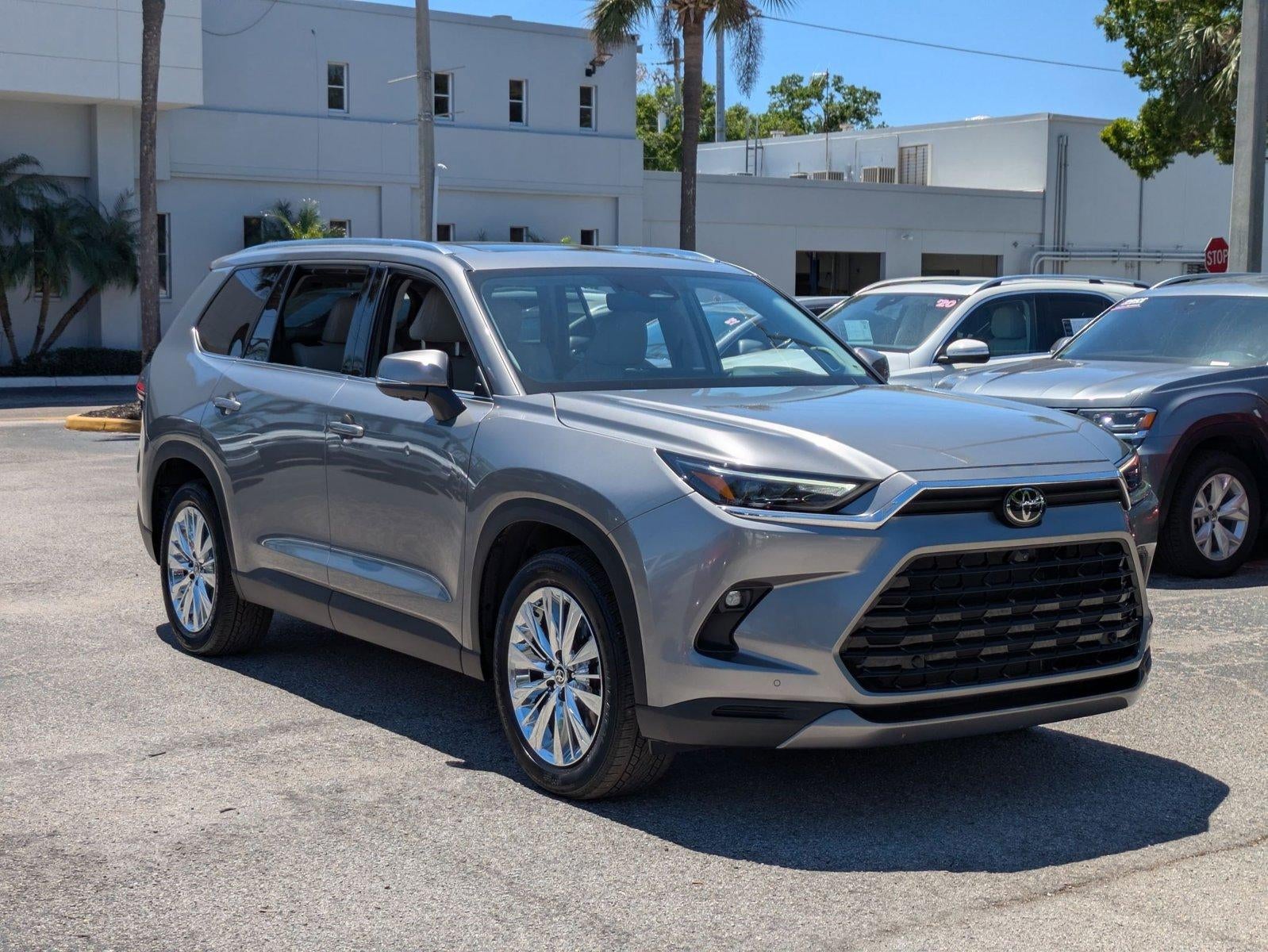 2025 Toyota Grand Highlander Platinum AWD (Natl)