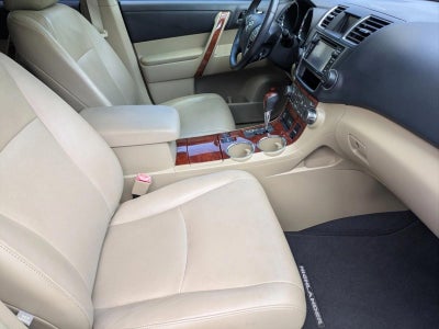 2013 Toyota Highlander 4WD 4dr V6 Limited (Natl)