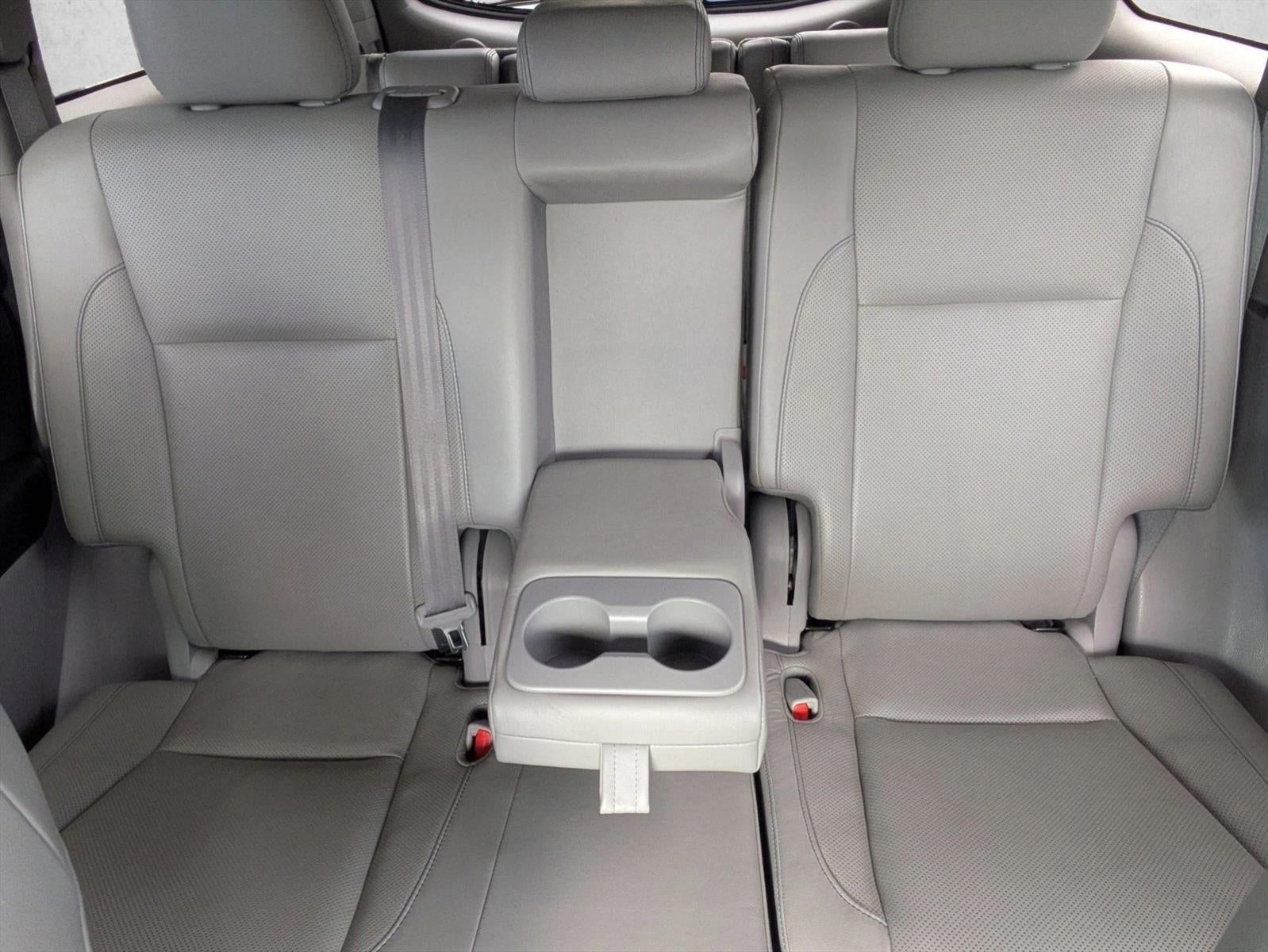 2018 Toyota Highlander Limited Platinum V6 AWD (Natl)