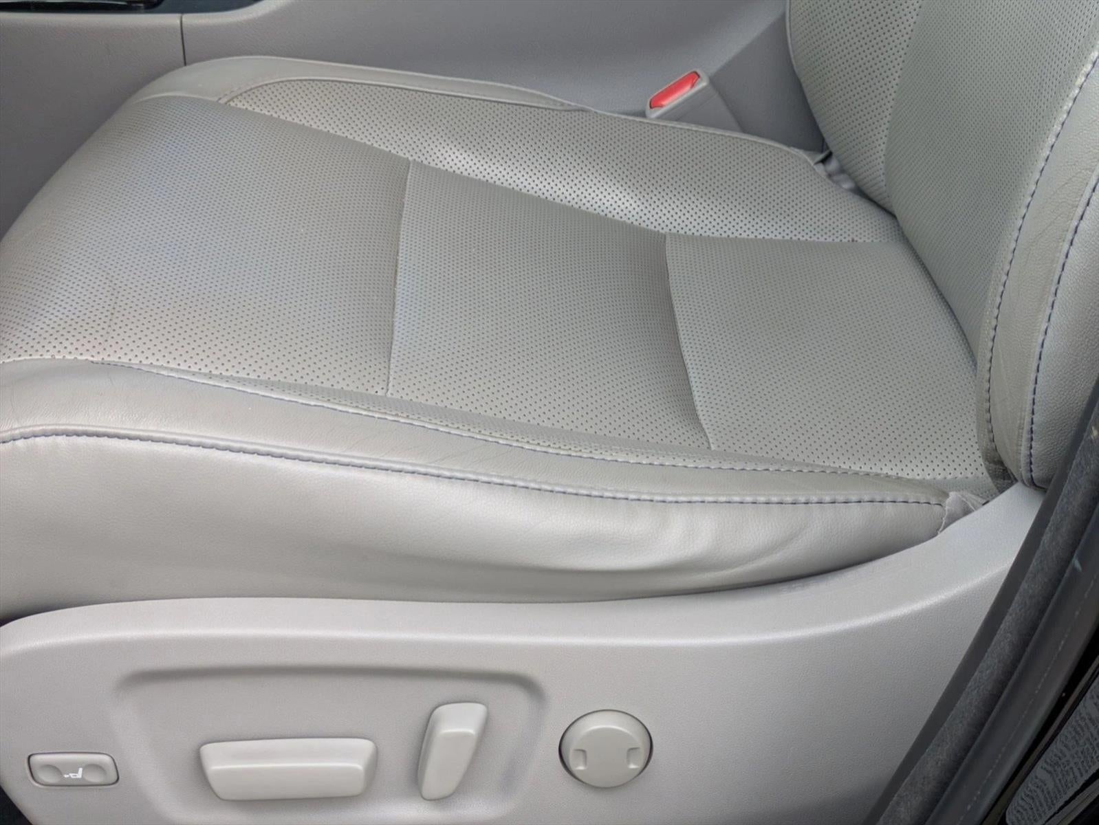 2018 Toyota Highlander Limited Platinum V6 AWD (Natl)