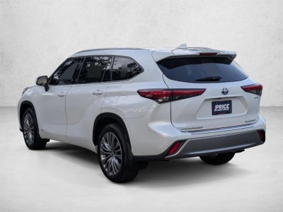 2022 Toyota Highlander Hybrid Platinum AWD (Natl)