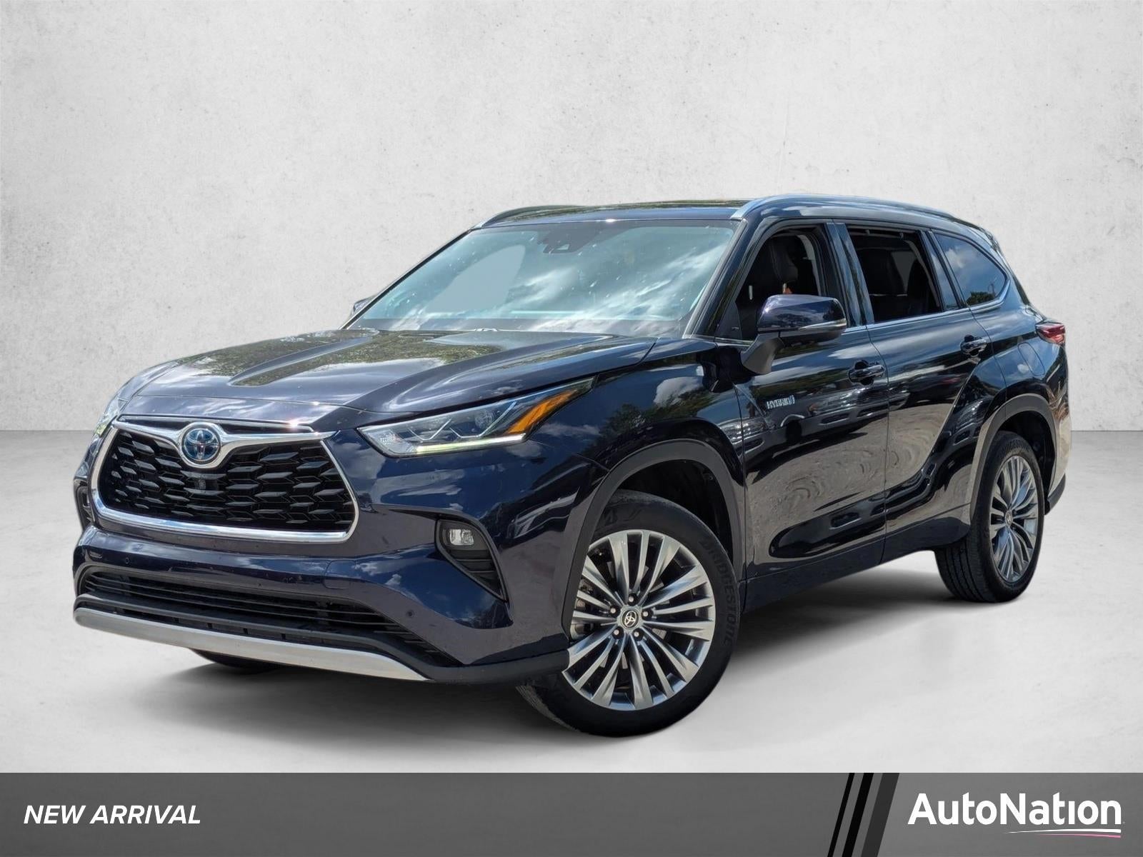 2020 Toyota Highlander Hybrid Platinum FWD (Natl)