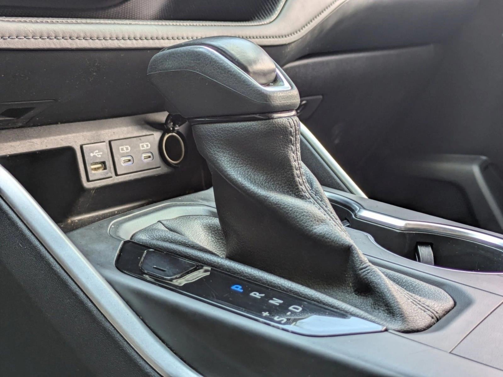 2022 Toyota Highlander Hybrid XLE FWD (Natl)