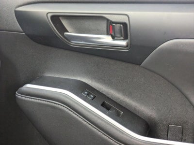 2022 Toyota Highlander Hybrid XLE FWD (Natl)