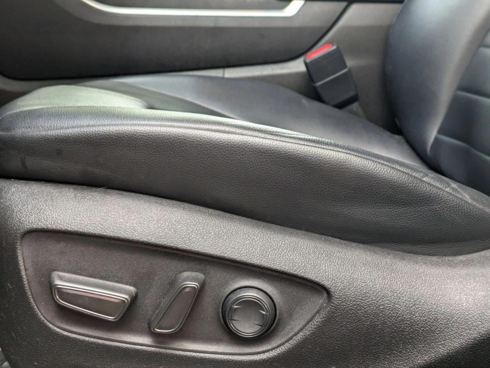 2022 Toyota Highlander Hybrid XLE FWD (Natl)