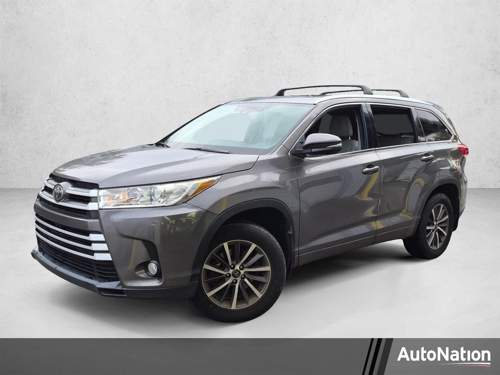 2017 Toyota Highlander XLE V6 AWD (Natl)