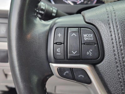 2017 Toyota Highlander XLE V6 AWD (Natl)